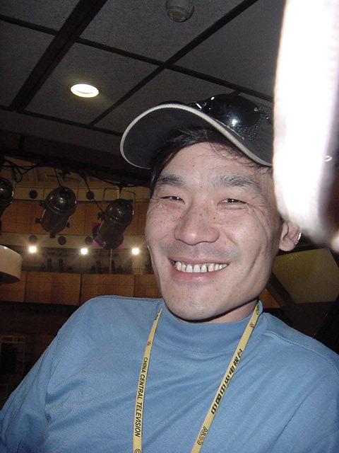 照明現地スタッフです